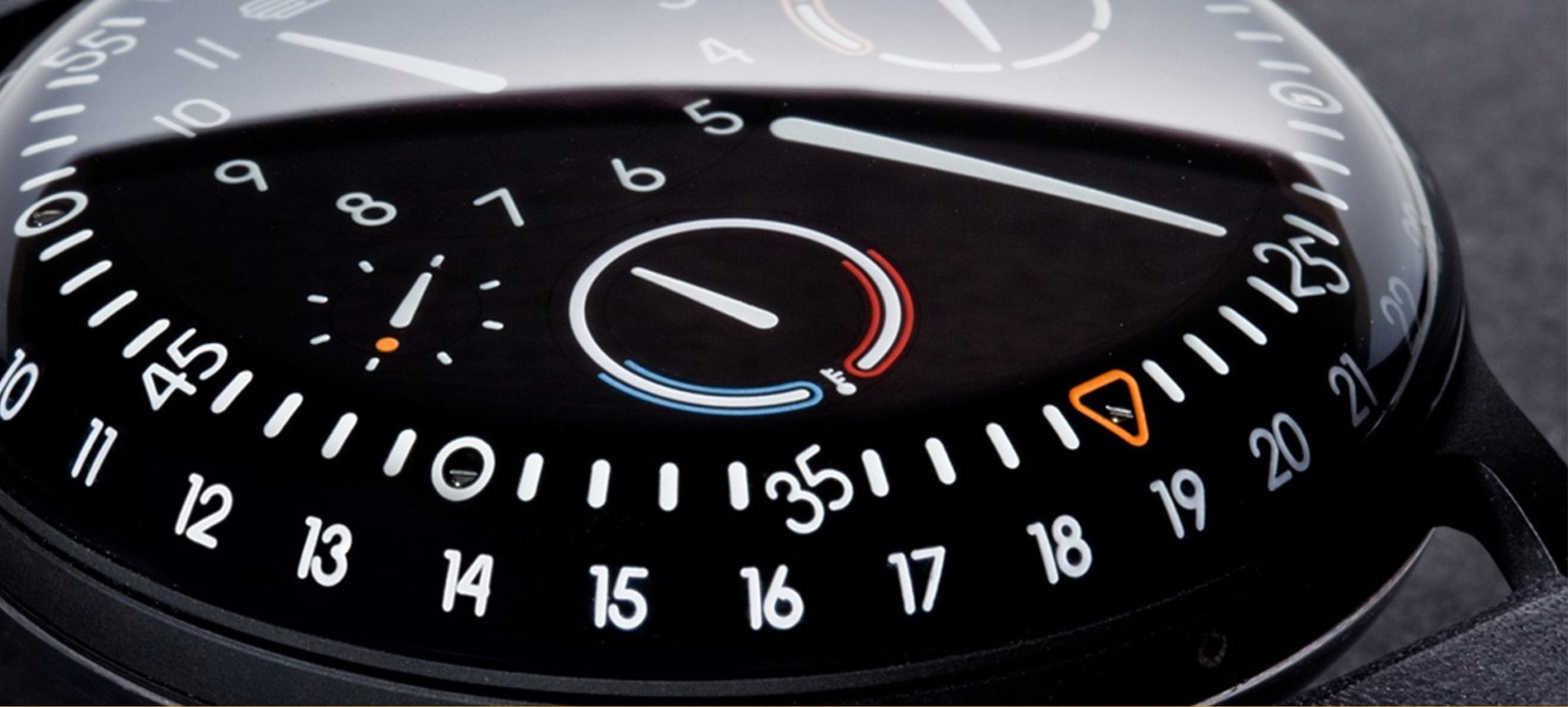 Oil Filled Watches  Fine Watchmaking – Ressence Watches