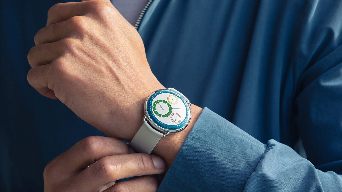 Type Null Watch Buy the Ressence TYPE 1 Round Multicolour | Essential Titanium Watch