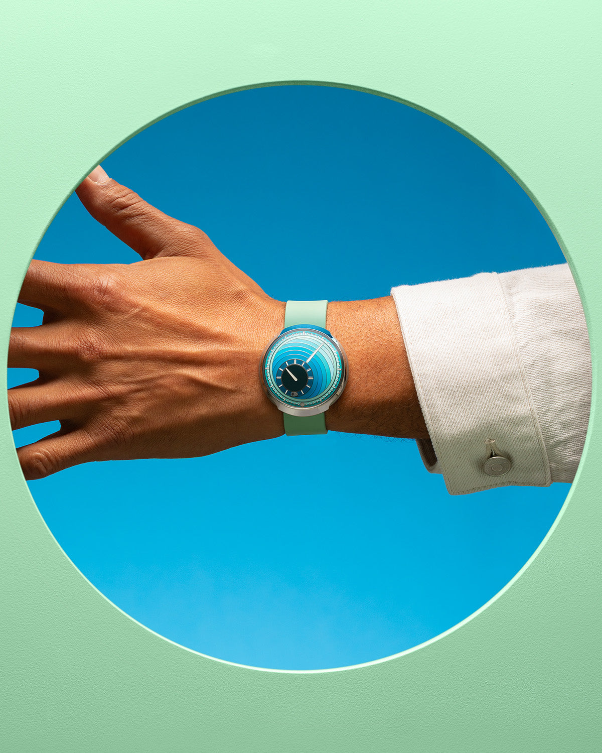 Meet the TYPE 8 Daniel Engelberg – Ressence Watches