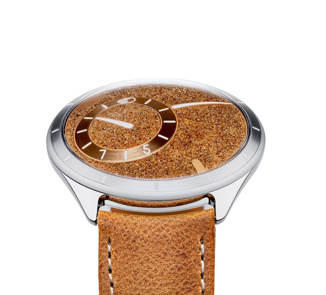 Meet the TYPE 9 S75 – Ressence Watches