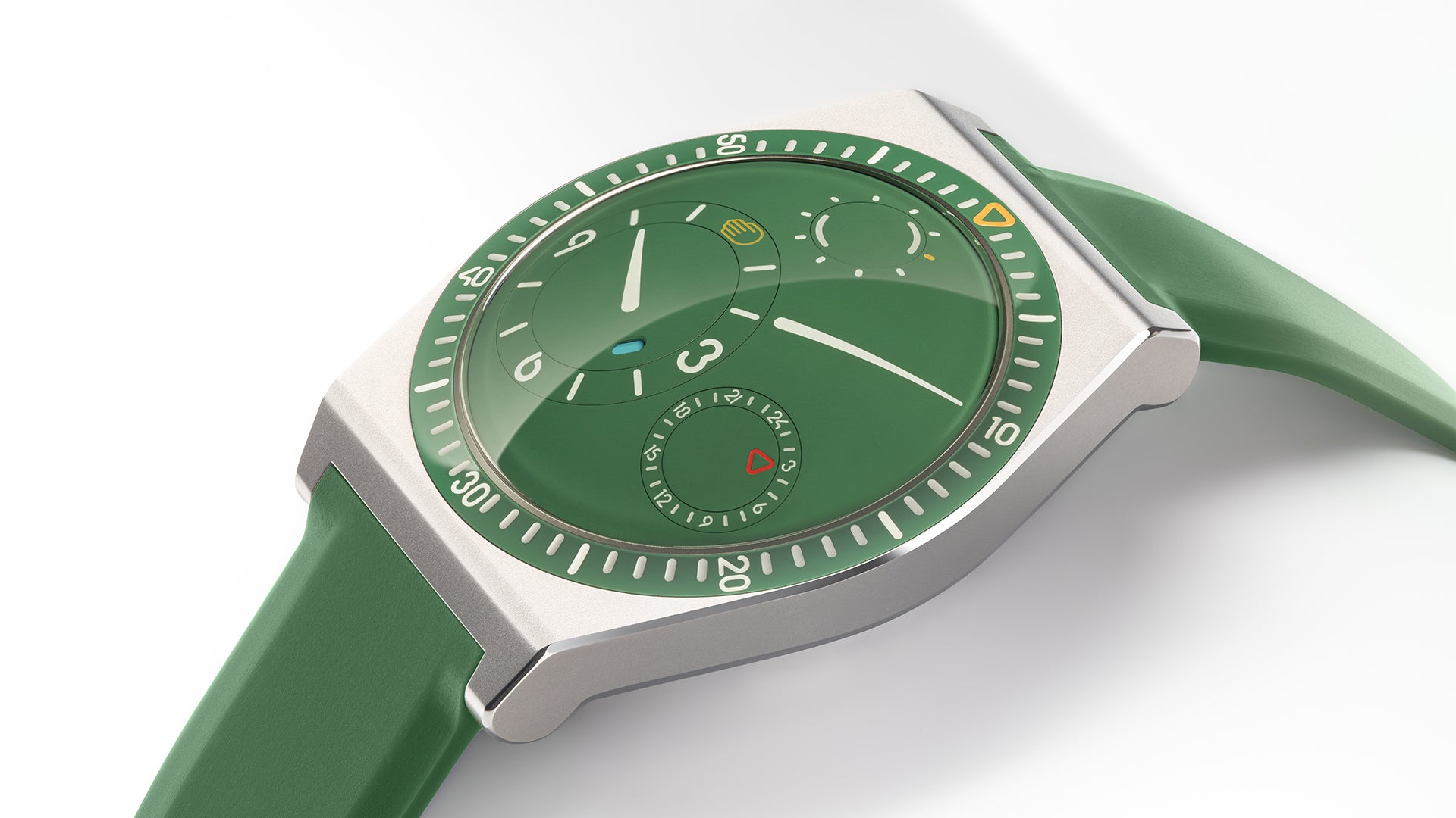 Ressence TYPE 7 Cactus, a titanium GMT watch with a green dial, shown from the side